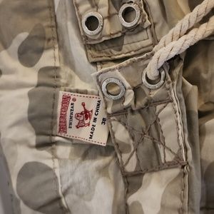 Men's True Religion cargo shorts camouflage